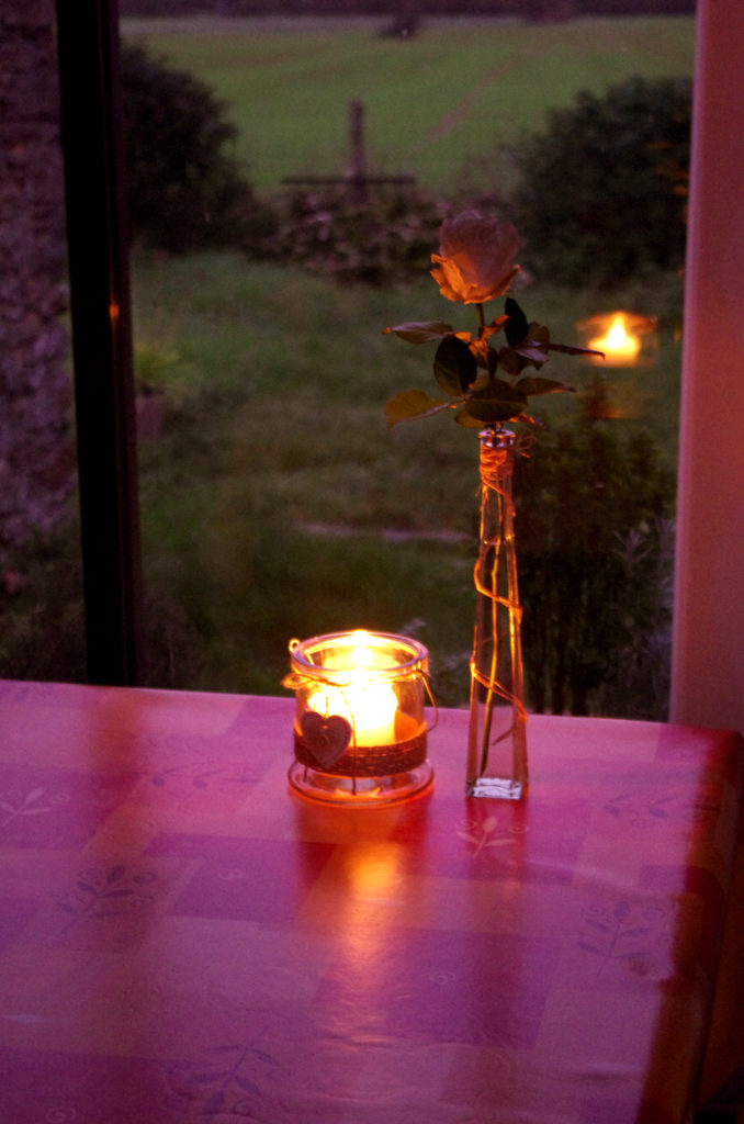 Une bougie et une rose blanche pour nos anges, le 15 octobre