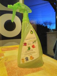 Le "SAM" : Spray Anti-Monstres