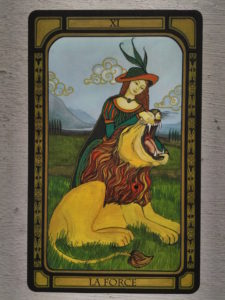 Carte XI du Tarot de Marseille : "La Force"