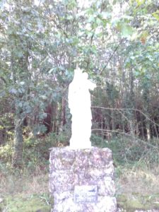 Statue de la Vierge à l'Enfant