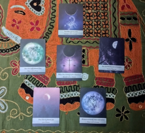 Tirage de cartes, en étoile - Oracle de la Lunologie