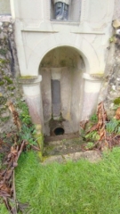 La source de la fontaine dédiée à Saint Martin